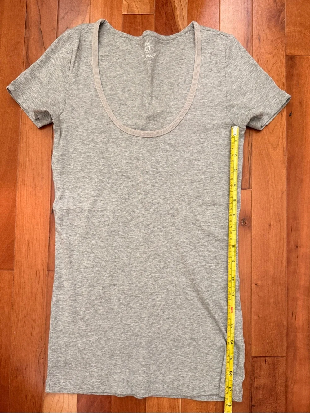 J. Crew Heather Gray Scoop Neck Short Sleeve Tee